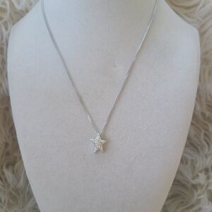Swarovski Flicker Silver Toned Star Necklace- Like New